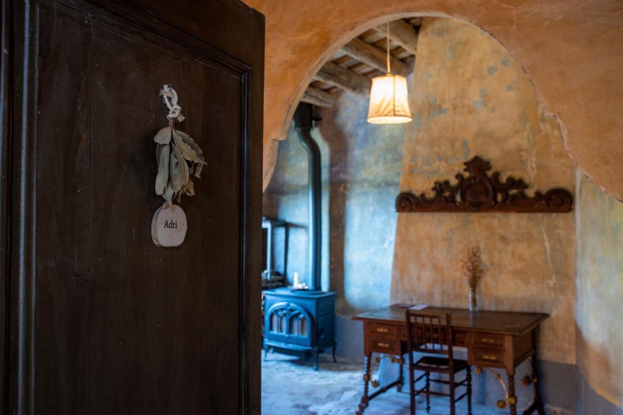 Ca N'Heras Guest House Canet de Adri Екстериор снимка