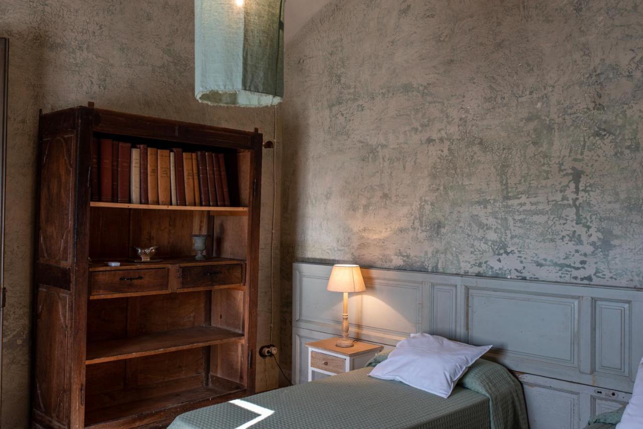 Ca N'Heras Guest House Canet de Adri Екстериор снимка