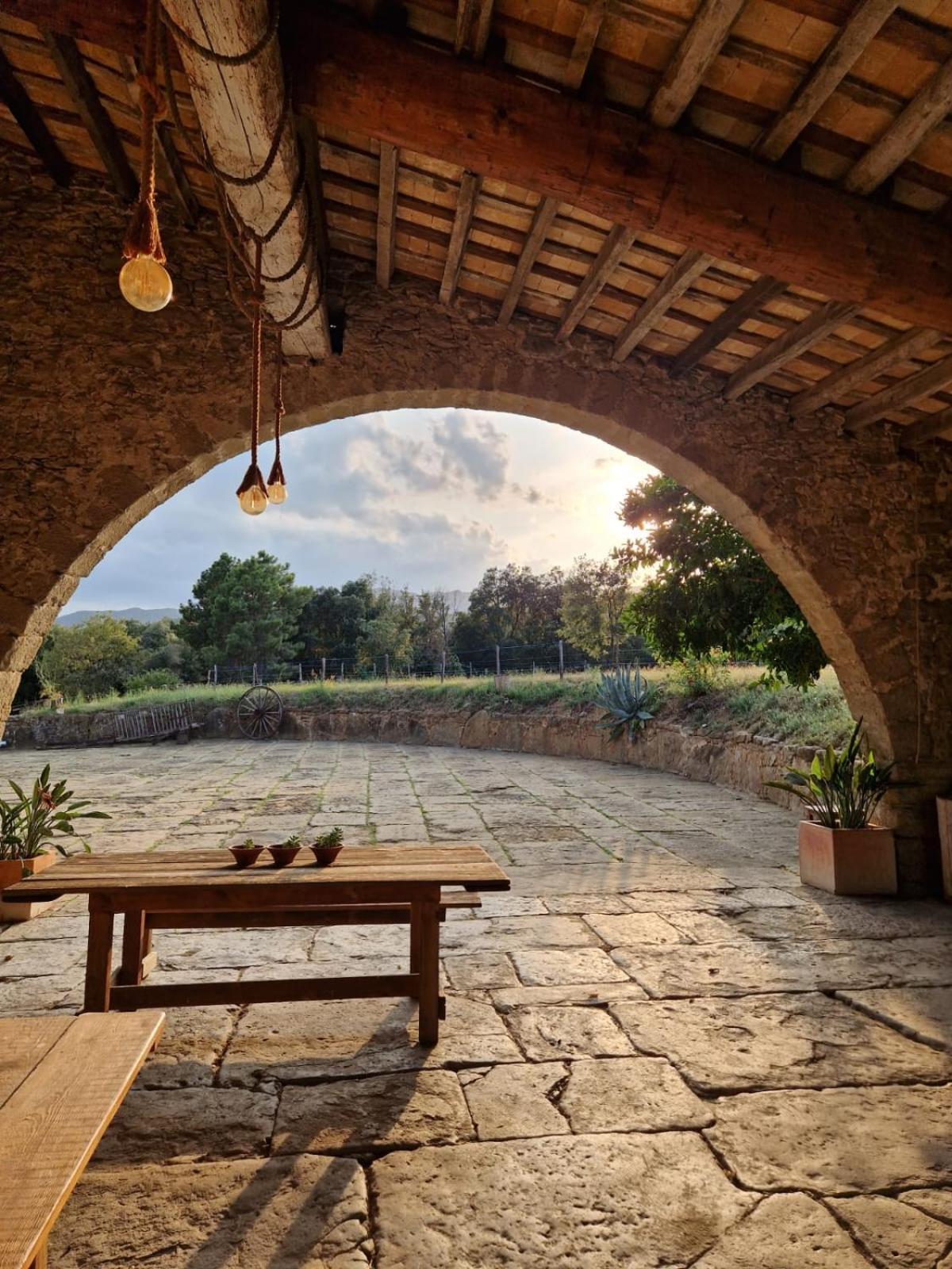 Ca N'Heras Guest House Canet de Adri Екстериор снимка
