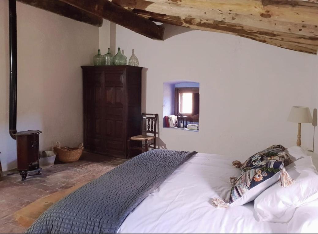 Ca N'Heras Guest House Canet de Adri Екстериор снимка