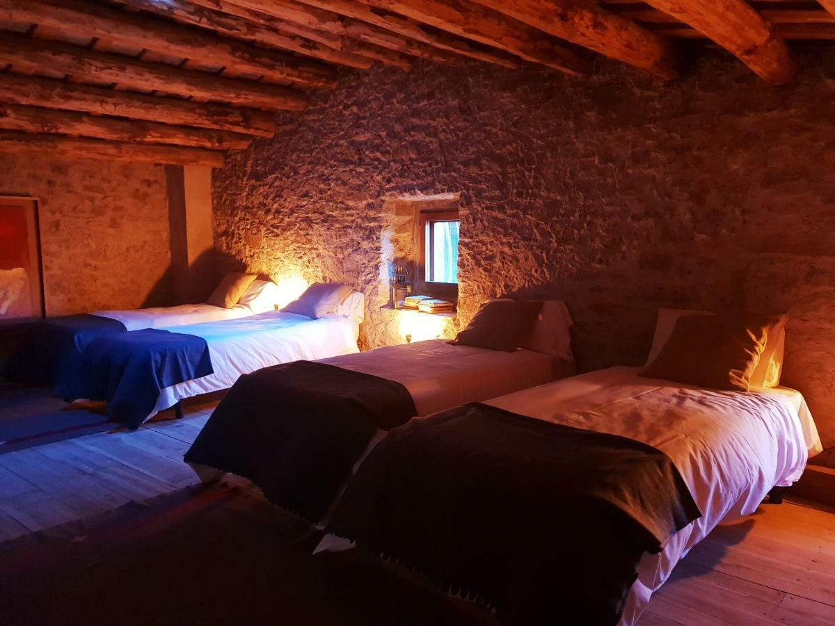 Ca N'Heras Guest House Canet de Adri Екстериор снимка